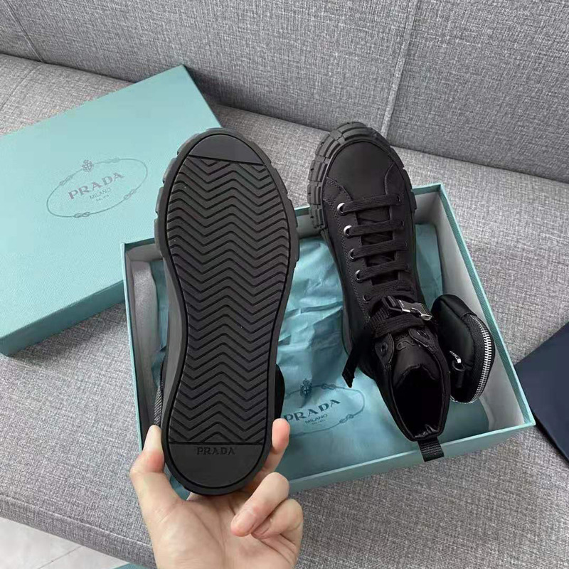 Pra*a strapped pouch lace-up boots