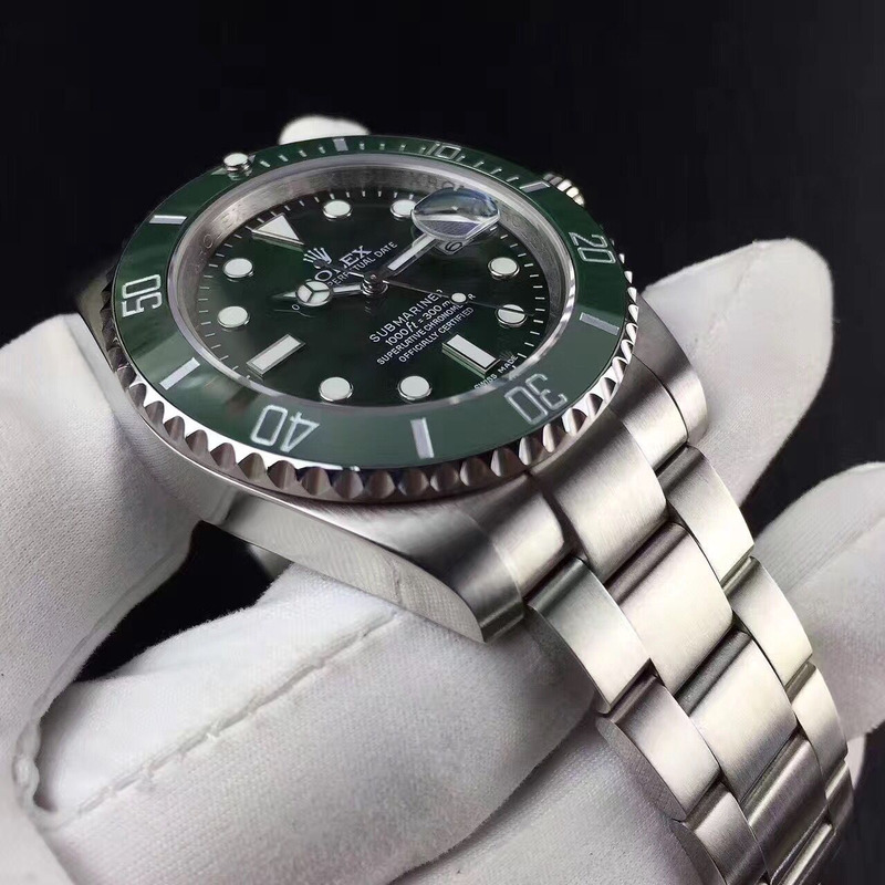 High Quality Rolex Oyster Perpetua Dark Green Dial Watch