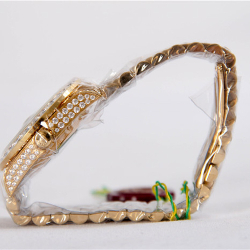 high quality rolex day-date Di*m*nd bezel and red Di*m*nd watch